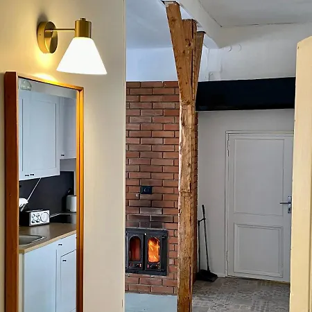 Spacious In Old Town *
